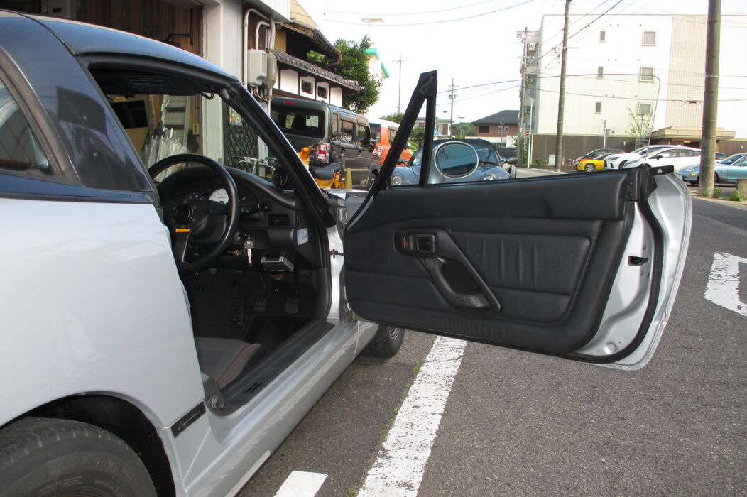 画像3334：カプチーノ　EA21R　中古車　33,322 km　190万円（消費税込）